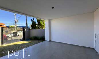 Imagem 7: Sobrado a venda com três quartos sendo uma suíte no bairro Saguaçu - Joinville/ SC