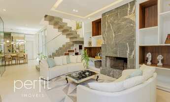 Imagem: Casa porteira fechada com 3 suítes e 3