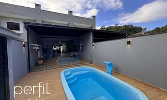 Imagem 2: Sobrado a venda 100% MOBILIADO com três quartos sendo uma suíte no bairro Santo Antônio