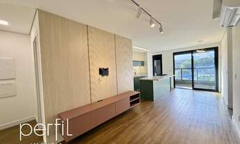 Imagem 6: Apartamento com 1 suíte + 2 demi-suítes e 2 vagas de garagem no bairro Anita Garibaldi - J