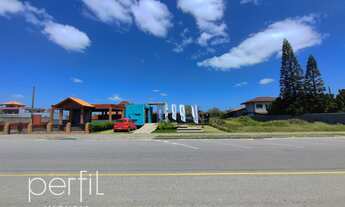 Imagem 2: Terreno à venda frente mar na Praia do Ervino em São Francisco do Sul-SC, com 1.092 m² de