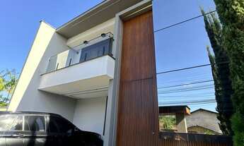 Imagem 2: Imperdível Casa à Venda em Joinville-SC, Costa e Silva 3 Quartos, 3 Suítes, 2 Salas 173
