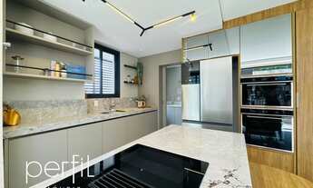 Imagem 4: Apartamento de Luxo com 3 Quartos e 2 Vagas de Garagem no Centro de Joinville-SC - Imperdí