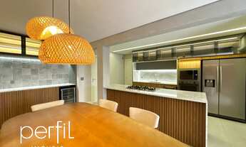 Imagem 5: Giardino Mobiliado à Venda no Anita Garibaldi com 3 Suítes, Jacuzzi e Vaga Dupla - Joinvil