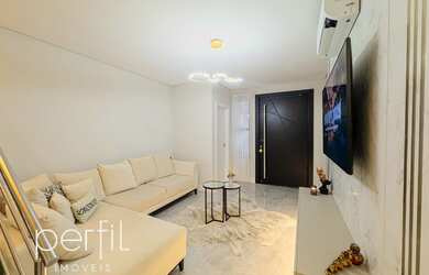 Imagem 4: Sobrado à venda em Joinville-SC, bairro Bom Retiro: 3 quartos, 1 suíte, 2 salas, 2 vagas