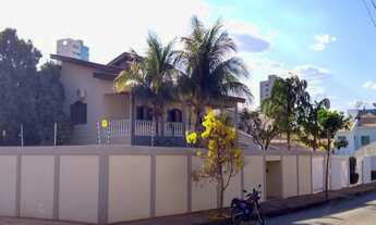 Imagem 3: Casa com 6 dormitórios e área de lazer no Renato Gonçalves - Barreiras-BA