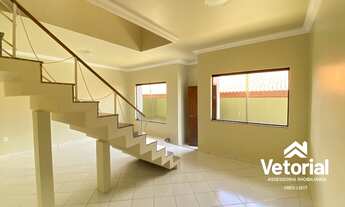 Imagem 6: Sobrado com 3/4, sendo 02 suítes , sala ampla, cozinha com armários, excelente! / Barreira