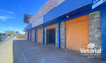 Imagem 2: Ponto Comercial no Centro de Barreiras, formato retangular, frente ampla, 04 vagas de gara