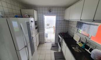 Imagem 7: 4 dormitórios, 2 suíte, 2 vagas na garagem, 180M² de Área Construída, 320M² de Área Total