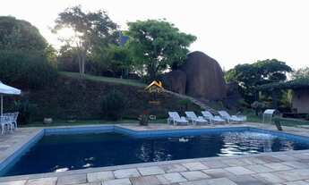 Imagem: Casa em Condomínio de Luxo com 4 Quartos