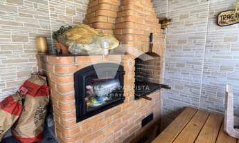 Imagem 4: Sobrado à venda no Jardim Aricanduva, com 3 dormitórios, 1 suíte e 5 vagas. Quintal grande