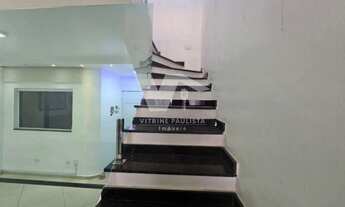 Imagem 5: Sobrado à venda em Itaquera, com 3 dormitórios, 1 suíte e 2 vagas de garagem. Com dois qui