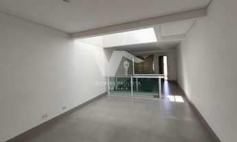 Imagem 7: Sobrado à venda na Vila Santa Isabel, com 3 dormitórios, 1 suíte e 2 vagas. Possui varanda