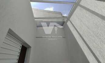 Imagem 6: Sobrado à venda na Vila Santa Isabel, com 3 dormitórios, 1 suíte e 2 vagas. Possui varanda