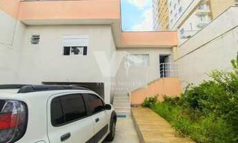 Imagem 3: Casa à venda em Itaquera, com 3 dormitórios, 1 suíte e 4 vagas de garagem e acabamento de