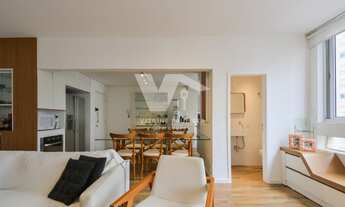 Imagem 2: Apartamento à venda no Jardim Paulista com 2 quartos e 1 vaga, reformado e mobiliado. Com