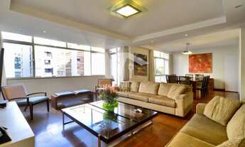 Imagem 2: Apartamento à venda em Higienópolis com 4 quartos (1 suíte) e 2 vagas, com 207m², sacada e