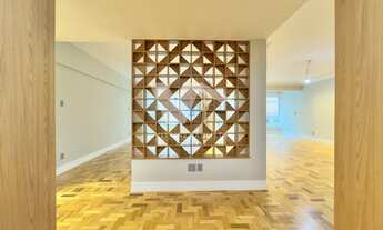 Imagem 4: Apartamento à venda em Higienópolis com 4 quartos (1 suíte) e 2 vagas, totalmente reformad