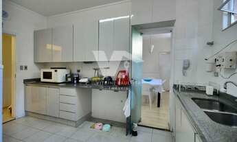 Imagem 7: Apartamento à venda em Higienópolis com 4 quartos (1 suíte) e 2 vagas, com 207m², sacada e