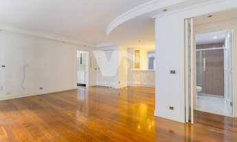 Imagem 2: Apartamento à venda no Jardim Paulista com 3 quartos (1 suíte) e 2 vagas, com 106m², jacuz