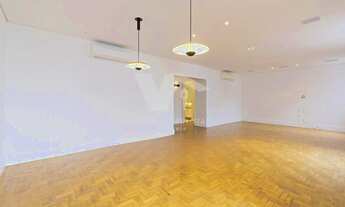 Imagem 3: Apartamento à venda no Jardim Paulista com 3 quartos (1 suíte), 2 vagas de garagem. Reform