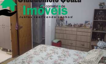 Imagem 7: Casa duplex no Centro de Manguinhos, Serra-ES, com 4 suítes e 1 com closet, piscina, área