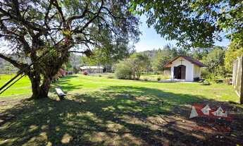 Imagem: Chácara a Venda em condomínio fechado