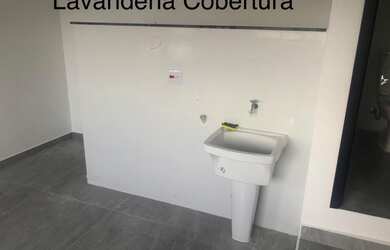 Imagem 6: Linda Cobertura com acesso interno, 43,00m² + 43,00m², na matricula com uma área total de