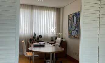 Imagem 2: Apartamento no Villavicencio, com 245m², 2 suítes com closet, 1 suíte normal, varanda com