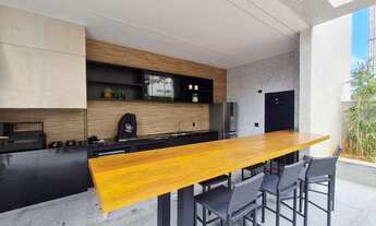 Imagem 7: Apartamento medindo 190 m² de 4 quartos com 2 suítes, sendo 1 Suíte master com banheira, 1