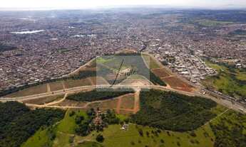 Imagem: Lotes planos a partir de 525 m² no loteamento