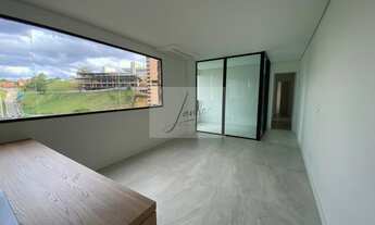 Imagem 4: Apartamento novo 2 quartos no Vale do Sereno, sendo 2 suítes com armários, sala com varand