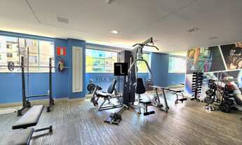 Imagem 5: Apartamento 2 Quartos com armários e janelas com Venezianas Blackout, sendo 1 suíte, sala