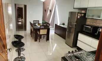 Imagem 5: SOBRADO I 150M² I 3 DORMITÓRIOS SENDO 1 COM SUÍTE I SALA I JARDIM DE INVERNO I 04 VAGAS I