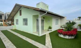 Imagem 2: CASA À VENDA COM 2 DORMITÓRIOS, 70m², R$750.000,00, BAIRRO ITAJUBA, BARRA VELHA, SANTA CAT