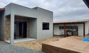 Imagem: CASA À VENDA COM 3 DORMITÓRIOS, SENDO