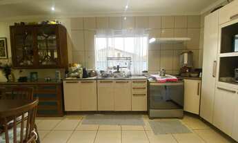 Imagem 5: CASA À VENDA COM 3 DORMITÓRIOS, SENDO 1 SUÍTE, 187m², R$695.000,00, BAIRRO ITAJUBA, BARRA