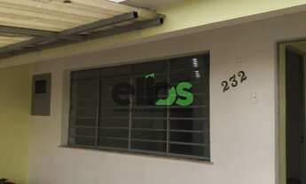 Imagem 3: Casa térrea com cômodos amplos, 02 dormitórios, 01 vaga coberta e despensa à venda por R$3