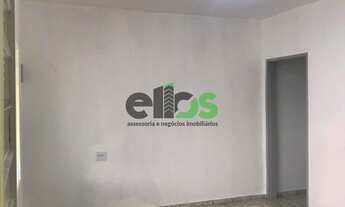 Imagem 7: Casa térrea com cômodos amplos, 02 dormitórios, 01 vaga coberta e despensa à venda por R$3