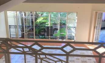 Imagem 6: Casa toda MODULADA c/ 03 dormitórios, 01 suíte, salas amplas e quintal c/ churrasqueira à