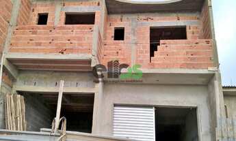 Imagem: Casa sobrado com 03 dormitórios e amplo