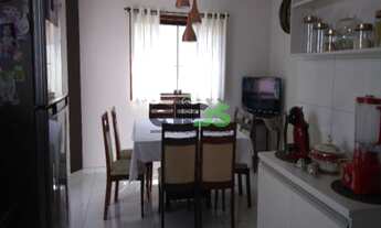 Imagem 5: Casa com 03 dormitórios, 02 suítes, piscina aquecida, churrasqueira, sala c/ lareira, 255m