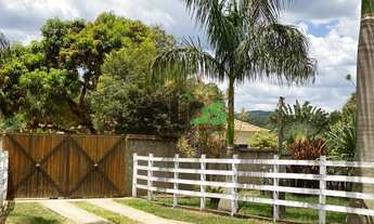 Imagem: Fazenda de PECUÁRIA (Pastagens) rico em