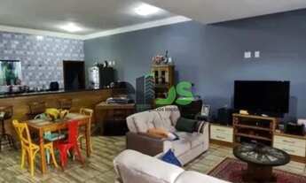 Imagem 4: Casa sobrado c/ 03 dormitórios, 01 suíte, churrasqueira, amplo sótão, 311m² construídos à