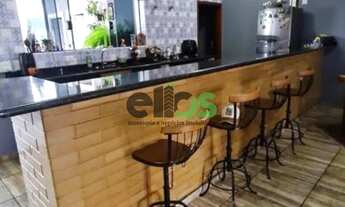 Imagem 6: Casa sobrado c/ 03 dormitórios, 01 suíte, churrasqueira, amplo sótão, 311m² construídos à