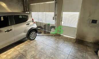 Imagem 2: Casa c/ 01 dormitório, cozinha com modulados e edícula nos fundos, 125m² de terreno à vend