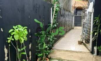 Imagem 6: Casa c/ 02 dormitórios, quintal com edícula nos fundos (01 dormitório e 01 banheiro), 250m