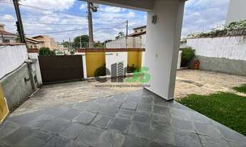 Imagem 2: Casa COMERCIAL com 04 salas/dormitórios, sendo 02 suítes, recepção, churrasqueira, para lo