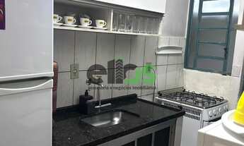 Imagem 2: Casa c/ 02 dormitórios, cozinha c/ modulados, quintal amplo, 140m² de terreno, à venda por