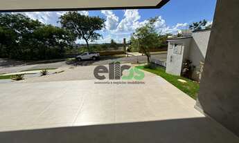 Imagem 5: Casa térrea de esquina, alto padrão, projeto moderno, 4 suítes, cinema, piscina aquecida e